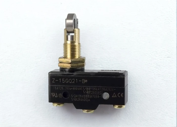 Omron Z-15GQ21-B micro switch advanced detection technology